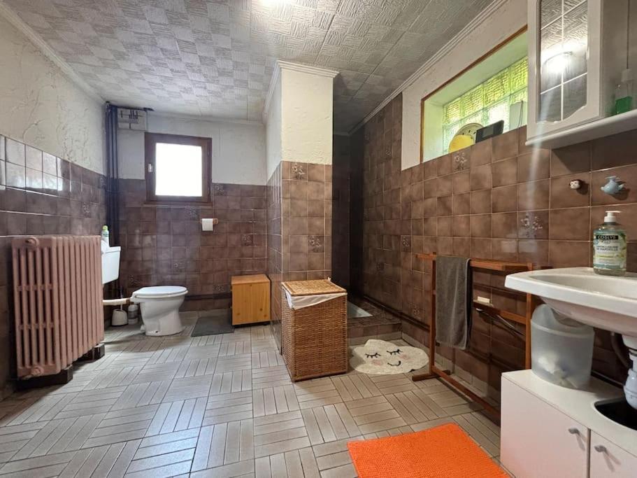 Maison Atypique Au Calme Saint-Laurent  Экстерьер фото